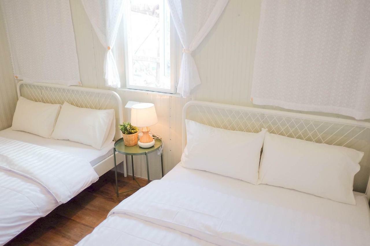 Baan Baan Hostel - Sha Plus Пхукет Экстерьер фото